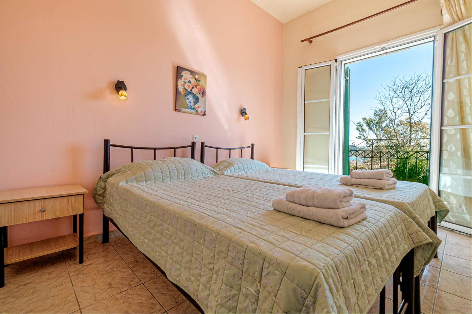 Ionian Arches Hotel Gouvia Phòng bức ảnh