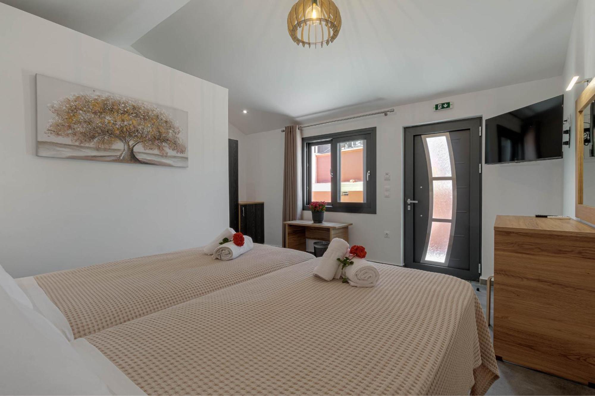 Ionian Arches Hotel Gouvia Phòng bức ảnh